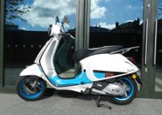 Vespa Primavera 125 Colour Vibe image