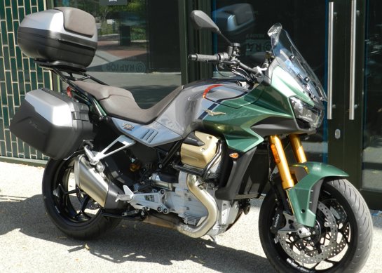 Moto Guzzi V100 Mandello S