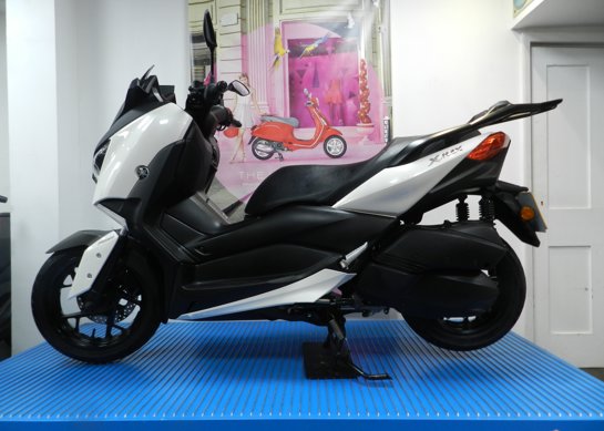 Yamaha XMax 300